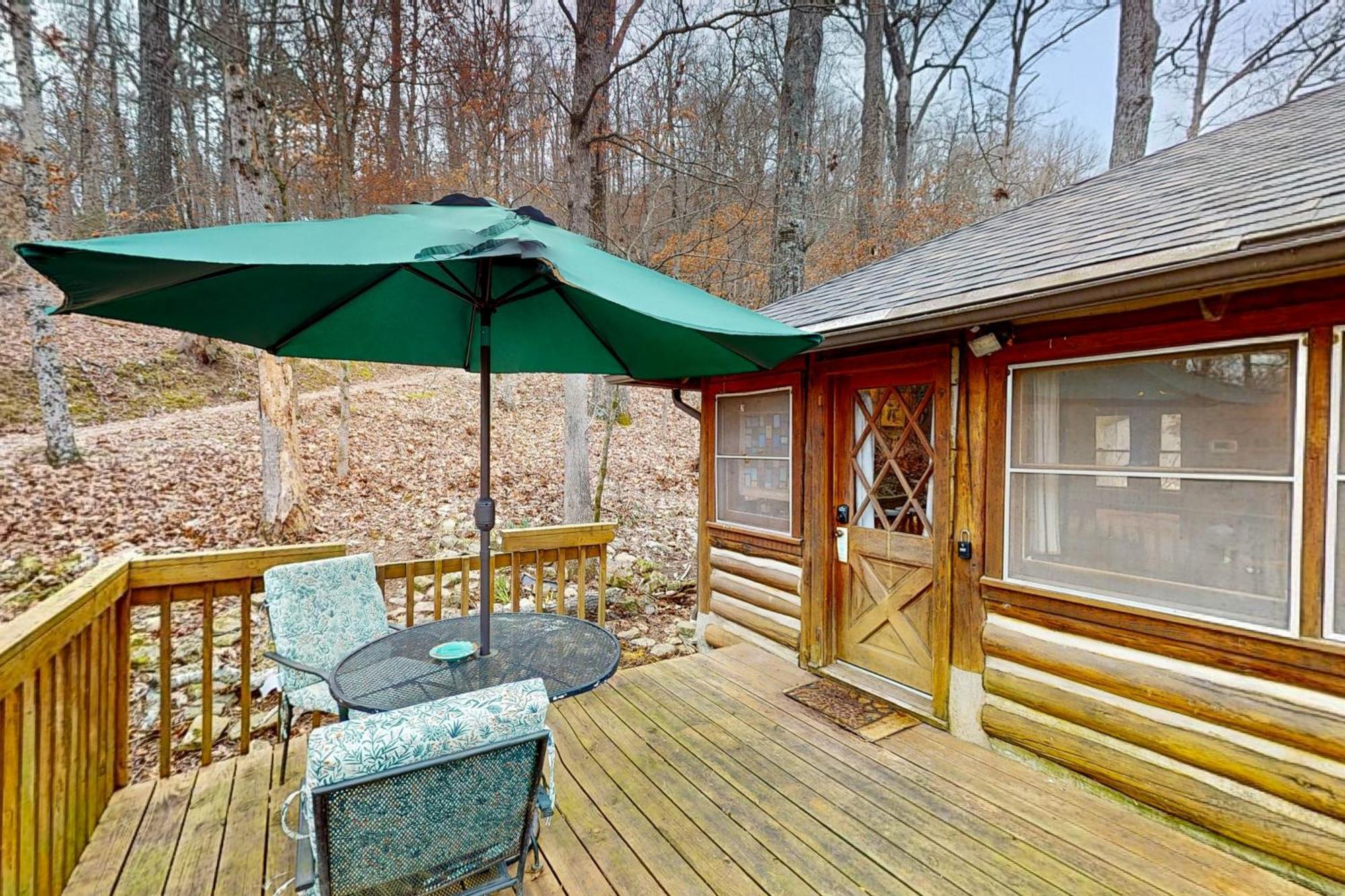 Lake Lucerne - Treehouse Cabin #01 Eureka Springs Exteriör bild